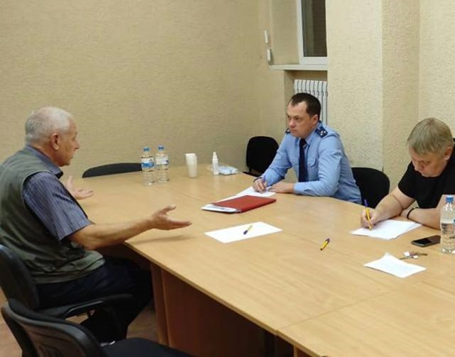 Жители Синявино, Приморья и Донского рассказали прокурору о своих бедах