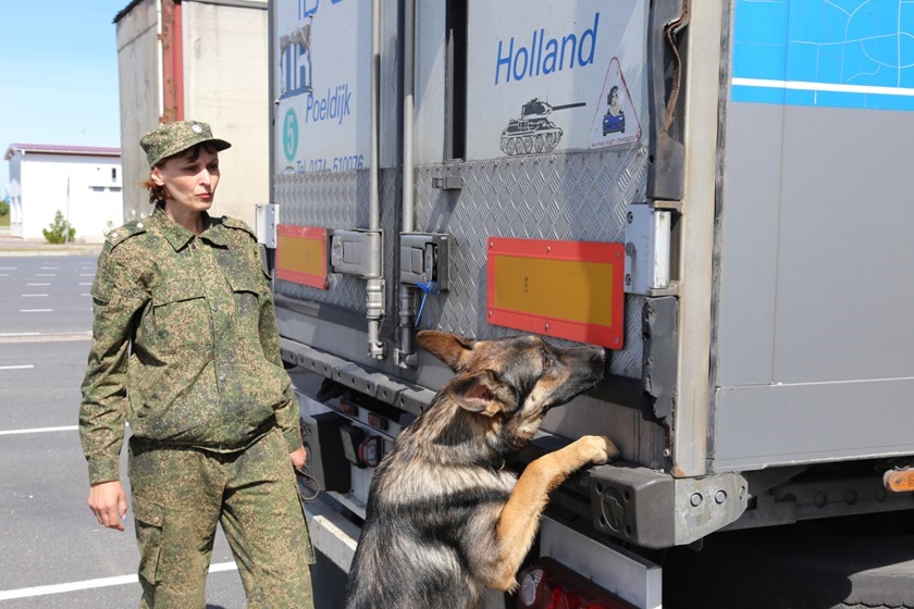 Калининградская таможня: 200 грузовиков ожидают выезда в Литву