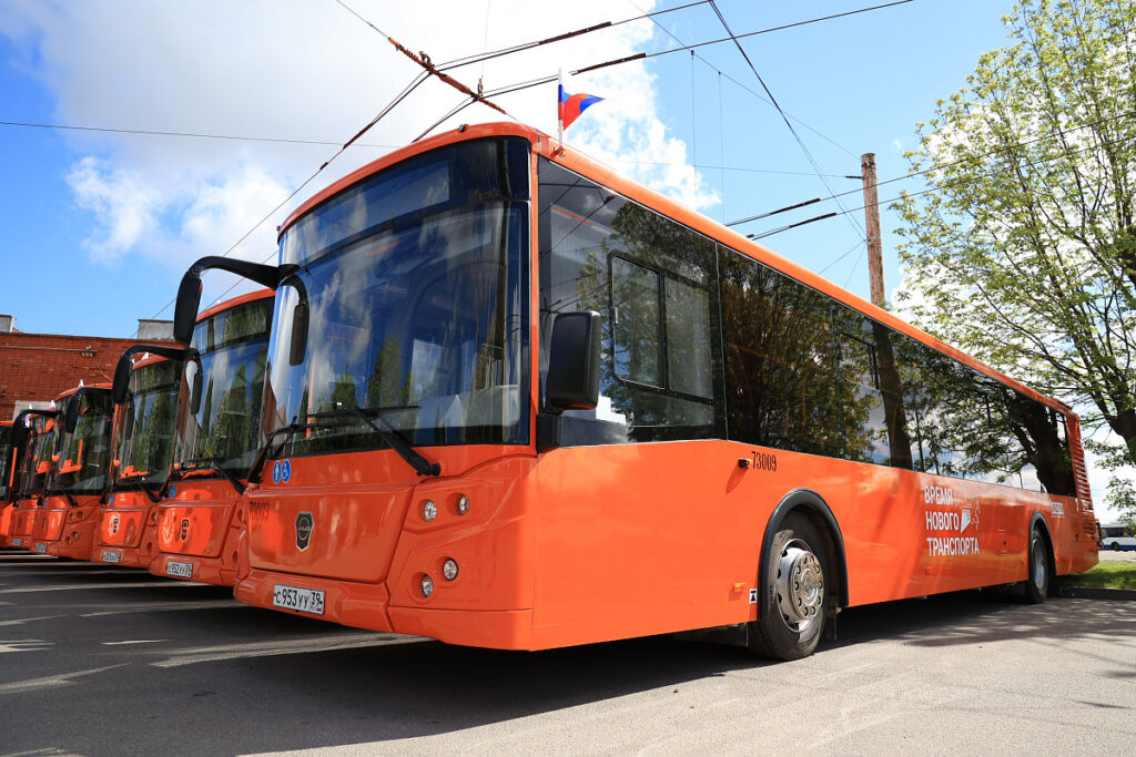 44 автобуса пополнили парк общественного транспорта Калининграда