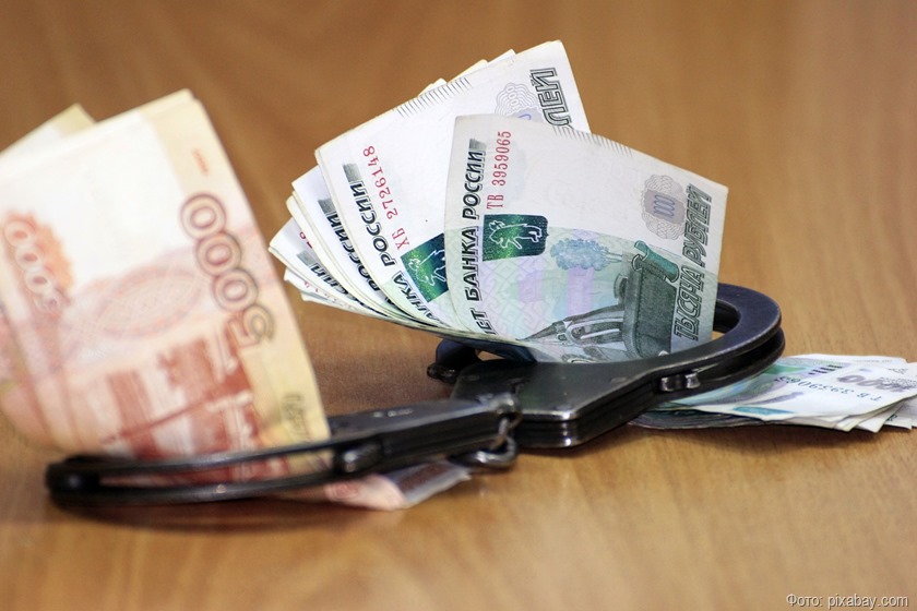 Калининградец нашёл чужой телефон и похитил 200 тысяч рублей