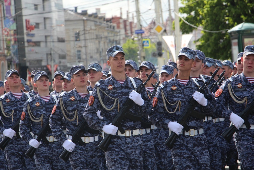 Росгвардейцы провели генеральную репетицию парада Победы в Калининграде