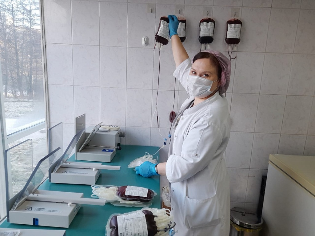 Социальная поддержка калининградских медиков: более 4,8 тысяч специалистов получают выплаты