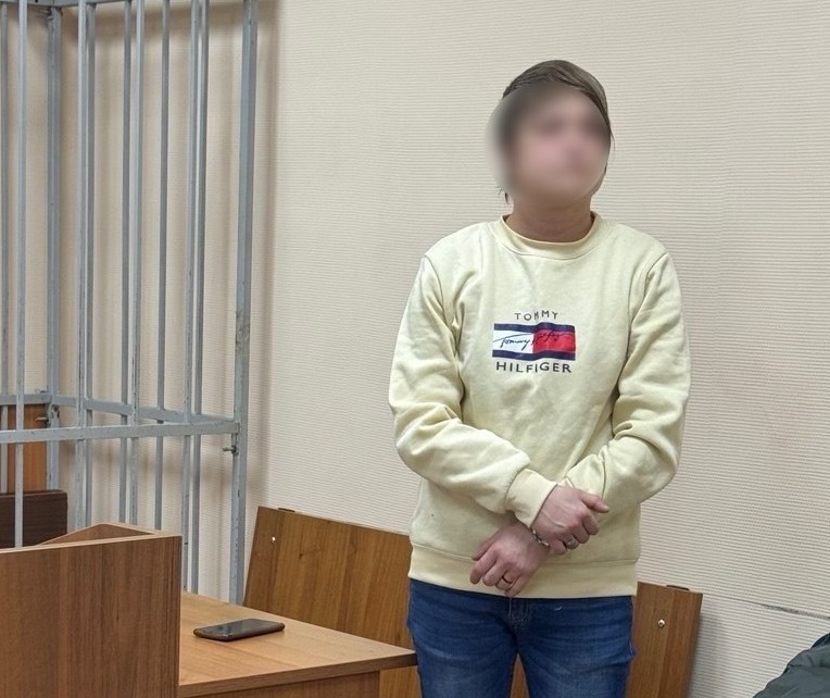 Пьяная калининградка укусила полицейского и получила полтора года колонии