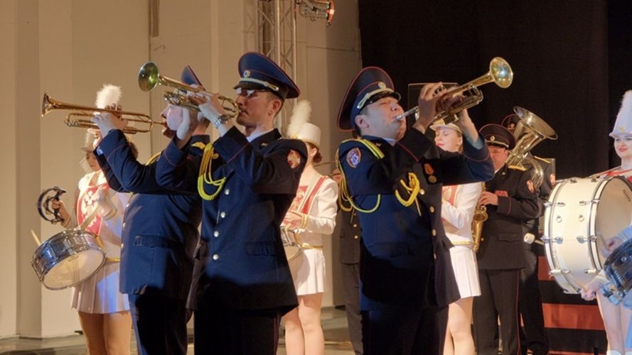 Оркестр Росгвардии из Калининграда отмечает профессиональный праздник