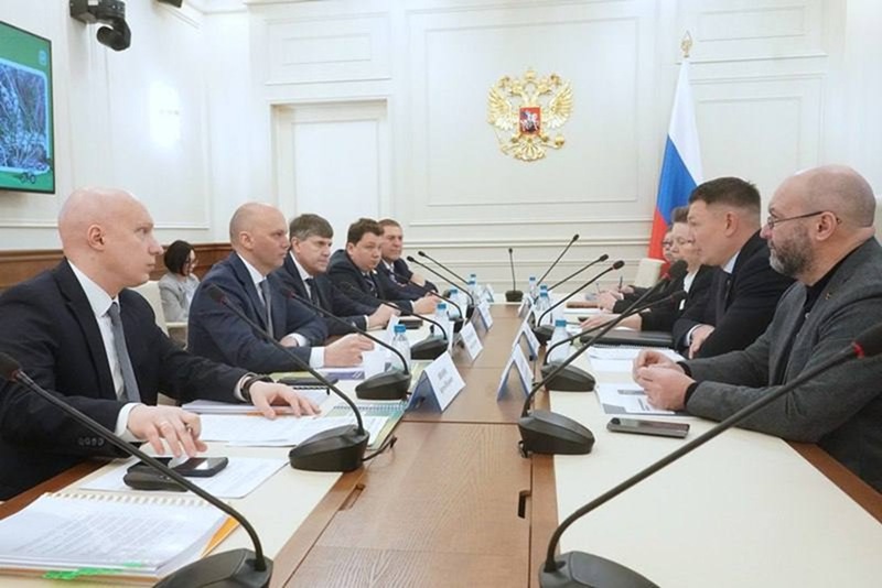 Беспрозванных обсудил в Совете Федерации поддержку аграриев, мелиорацию и обновление рыболовного флота Беспрозванных обсудил в Совете Федерации поддержку аграриев, мелиорацию и обновление рыболовного флота